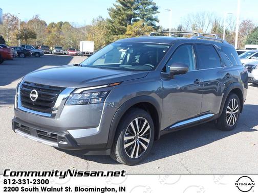 2025 Nissan Pathfinder Platinum