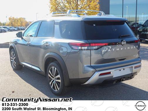 2025 Nissan Pathfinder Platinum