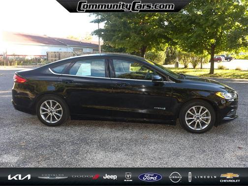 2017 Ford Fusion Hybrid SE