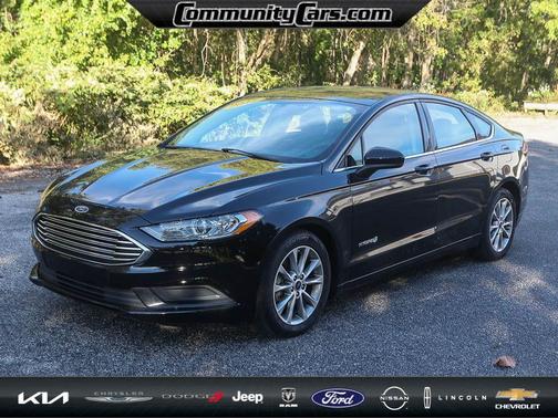 2017 Ford Fusion Hybrid SE
