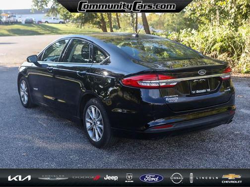 2017 Ford Fusion Hybrid SE
