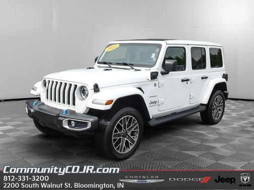 Bright White Clearcoat 2023 Jeep Wrangler 4xe Sahara