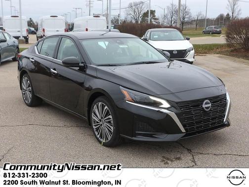 2025 Nissan Altima SL