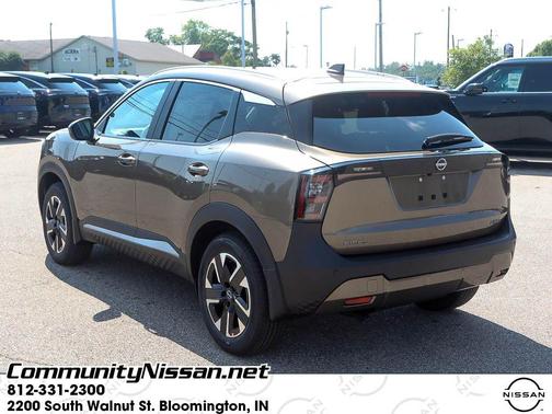 2025 Nissan Kicks SV