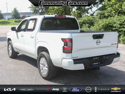 2023 Nissan Frontier SV