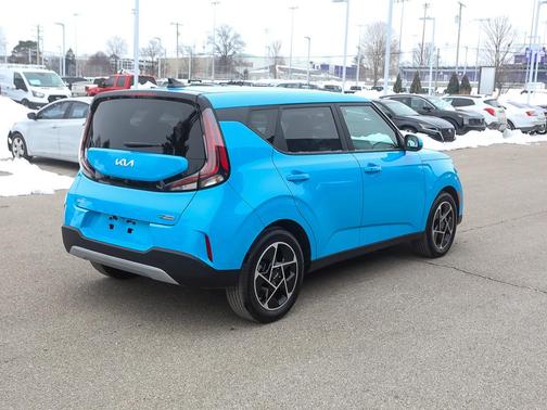 2023 Kia Soul EX