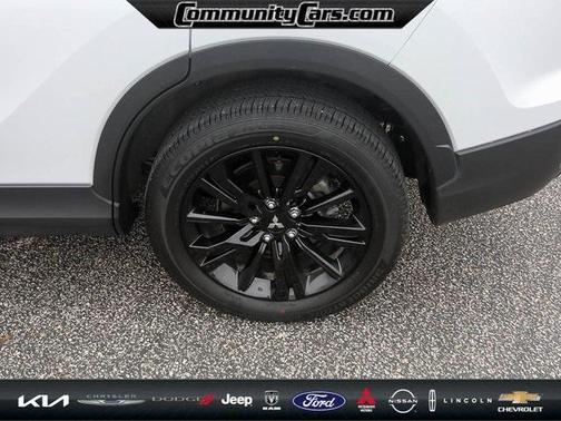 2024 Mitsubishi Eclipse Cross LE