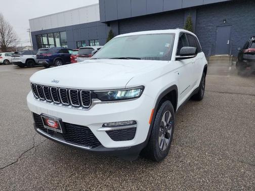 2022 Jeep Grand Cherokee 4xe Base