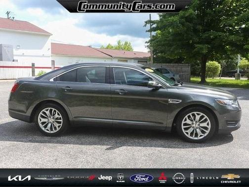 2017 Ford Taurus Limited