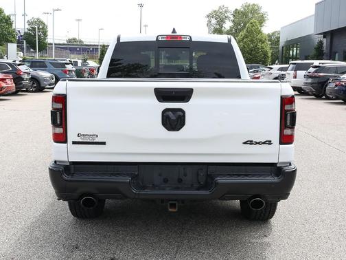 Bright White Clearcoat 2023 RAM 1500 Big Horn