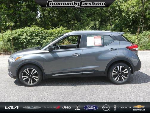 2020 Nissan Kicks SR