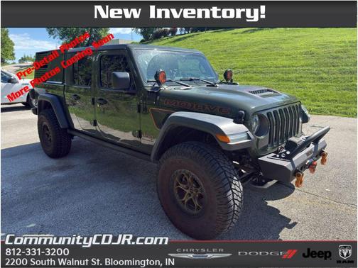 Sarge Green Clearcoat 2023 Jeep Gladiator Mojave
