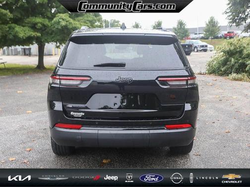 2023 Jeep Grand Cherokee L Laredo