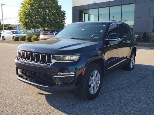Diamond Black 2023 Jeep Grand Cherokee Limited