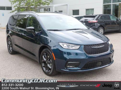 2025 Chrysler Pacifica Limited