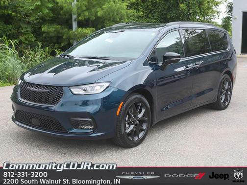 2025 Chrysler Pacifica Limited