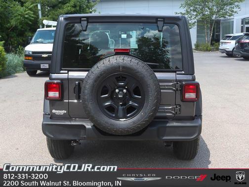 2025 Jeep Wrangler Sport