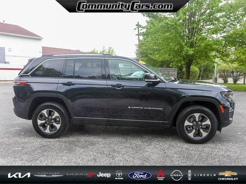 2022 Jeep Grand Cherokee 4xe Base