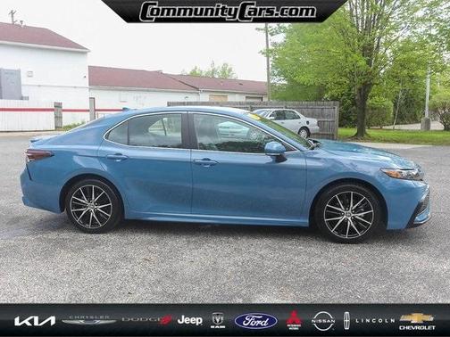 2024 Toyota Camry SE