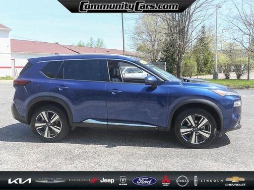 2023 Nissan Rogue SL