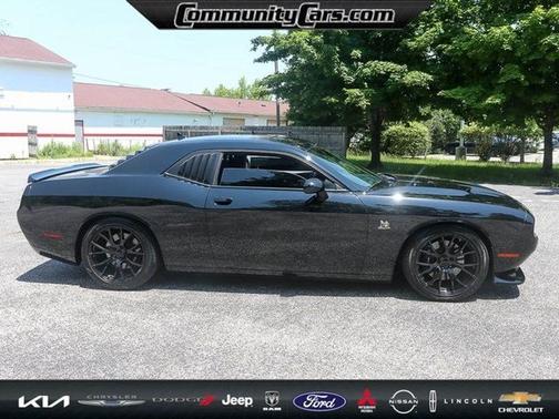 2016 Dodge Challenger R/T Scat Pack