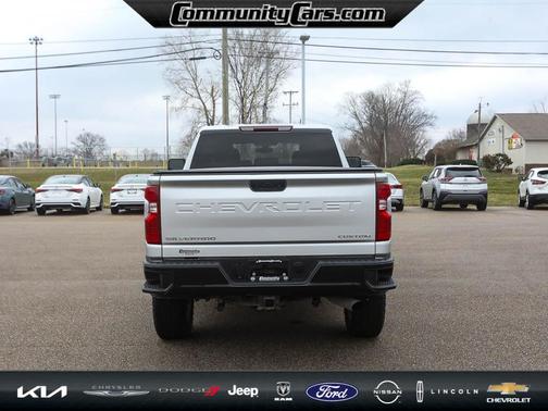 2022 Chevrolet Silverado 2500 Custom