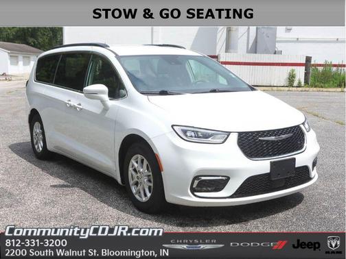 2022 Chrysler Pacifica Touring-L