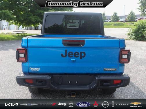 2021 Jeep Gladiator Sport