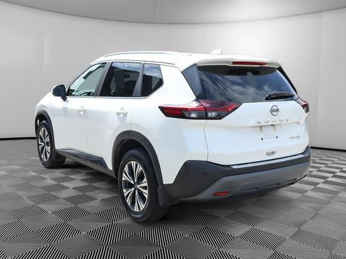 White 2023 Nissan Rogue SV