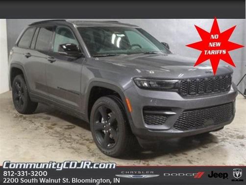 2025 Jeep Grand Cherokee Laredo