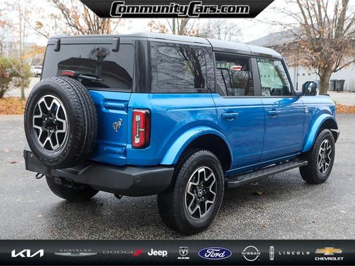 2024 Ford Bronco Outer Banks