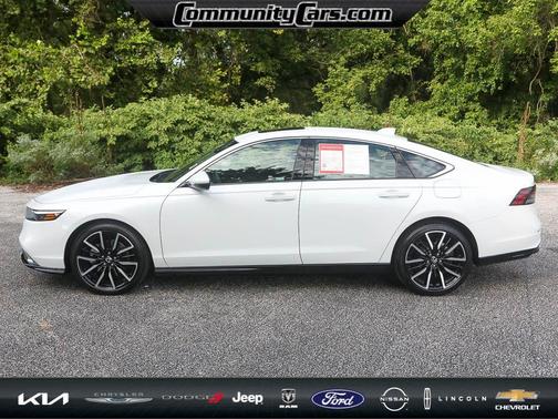 2025 Honda Accord Hybrid Touring
