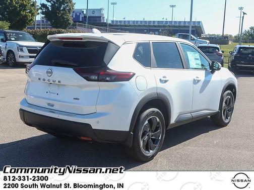 2026 Nissan Rogue SV