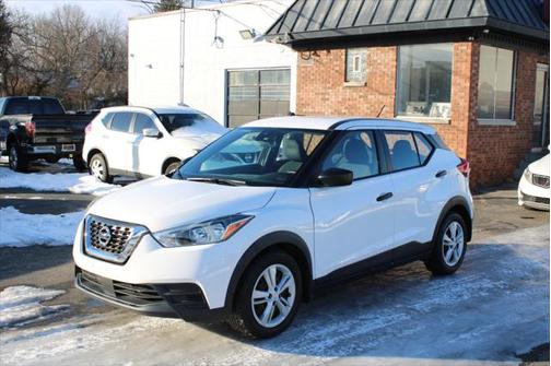 2020 Nissan Kicks S