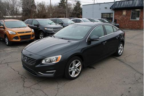 2015 Volvo S60 T5 Premier