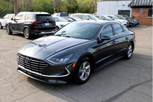 2020 Hyundai SONATA SE