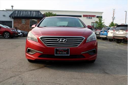2017 Hyundai SONATA SE