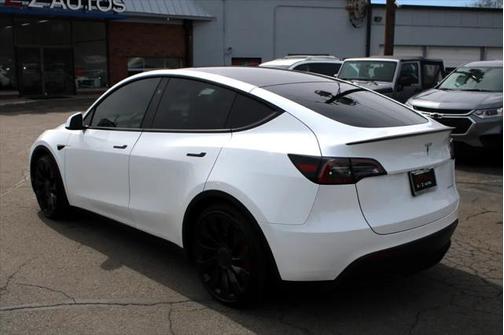2023 Tesla Model Y Performance Dual Motor All-Wheel Drive
