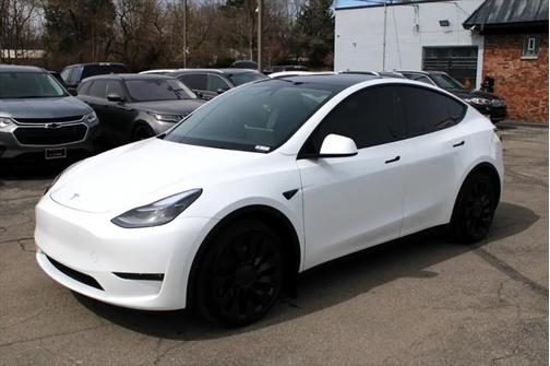 2023 Tesla Model Y Performance Dual Motor All-Wheel Drive