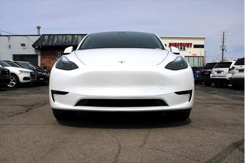 2023 Tesla Model Y Performance Dual Motor All-Wheel Drive