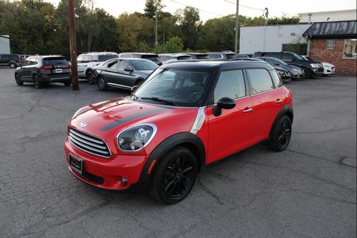 2012 MINI Cooper Countryman Base