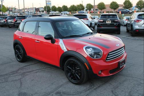 2012 MINI Cooper Countryman Base