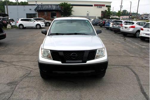 2011 Nissan Frontier SV