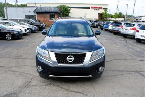 2016 Nissan Pathfinder Platinum
