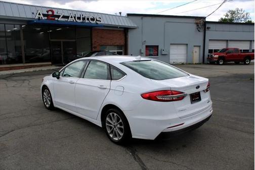 2019 Ford Fusion Hybrid SE