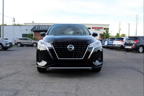 2021 Nissan Kicks S