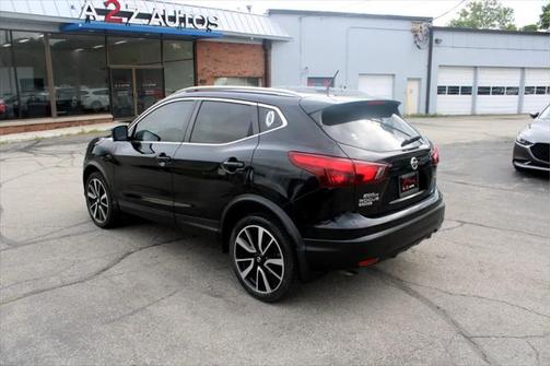 2017 Nissan Rogue Sport SL