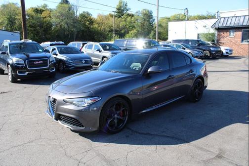 2018 Alfa Romeo Giulia Ti Sport