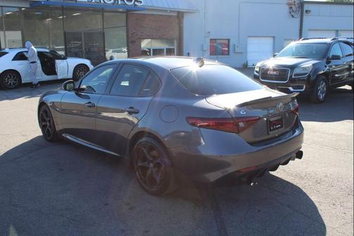 2018 Alfa Romeo Giulia Ti Sport