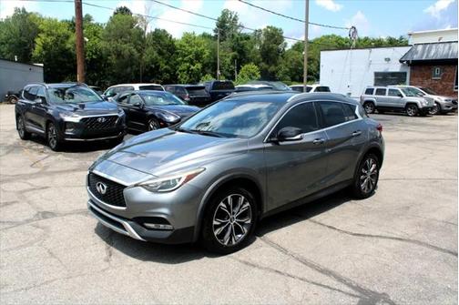 2018 INFINITI QX30 Premium